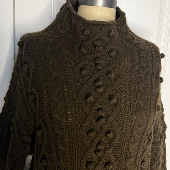 Theory Mixed Cable Knit Sweater in Military Green Brown Size XS wool cashmere - Picture 8 of 14